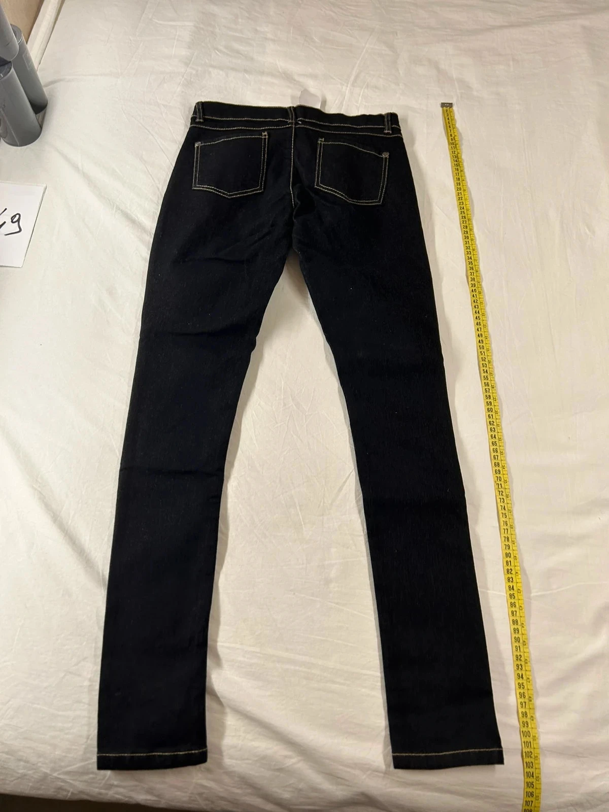 Zwarte skinny jeans in de ruwe versie van Tissaia – photo 7